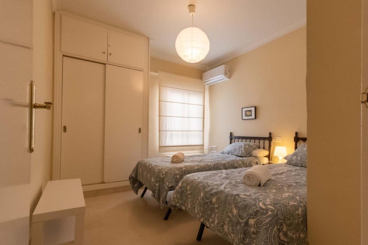 San Antonio Donkey Apartment เซบีญา ภายนอก รูปภาพ
