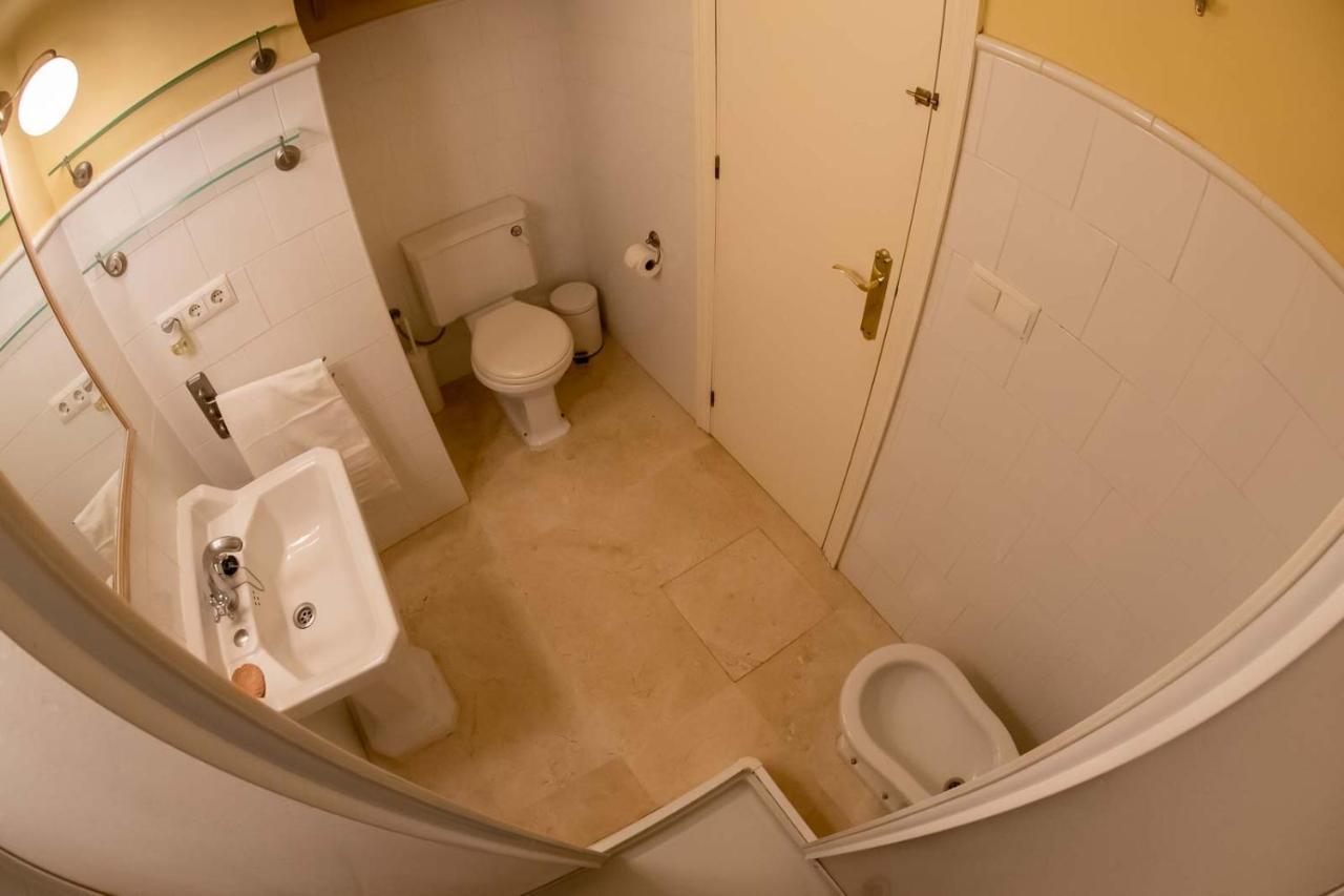 San Antonio Donkey Apartment เซบีญา ภายนอก รูปภาพ